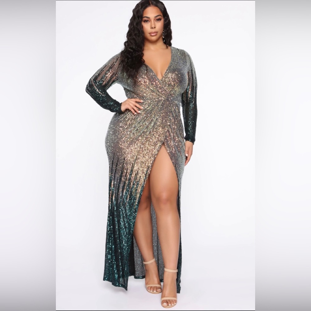 NWOT- Ombré sequin gown